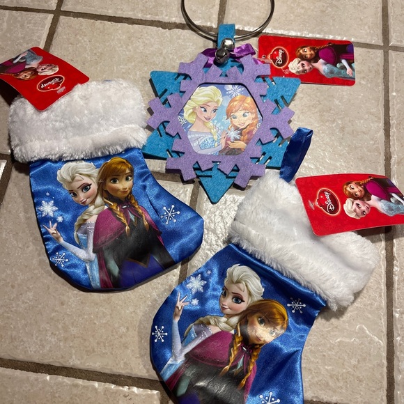 Lot of 3 Pcs~1~Frozen Christmas Door Knob Hanging 5.5” & 2~ Mini Stocking 7” - Picture 3 of 17